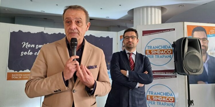 A Trapani esplode lo scontro politico. Si è dimesso l’assessore Barbara