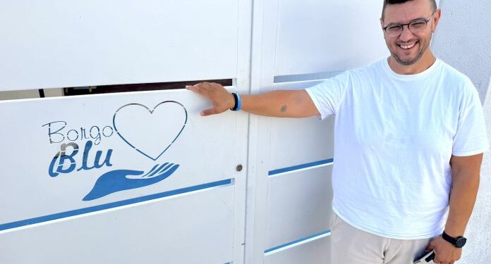 A Borgo Blu un incontro aperto con Nico Acampora, simbolo dell’inclusione lavorativa per i ragazzi autistici