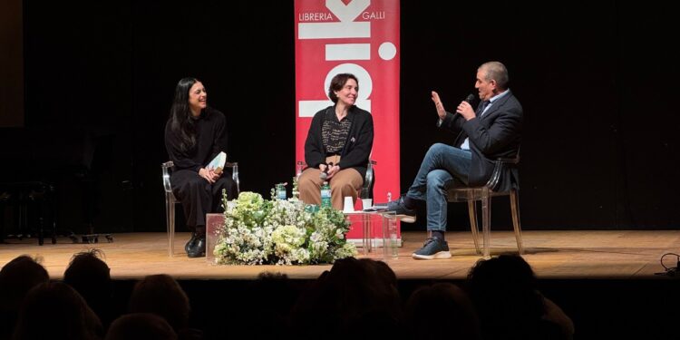 Ieri la presentazione del libro “L’alba dei Leoni” di Stefania Auci