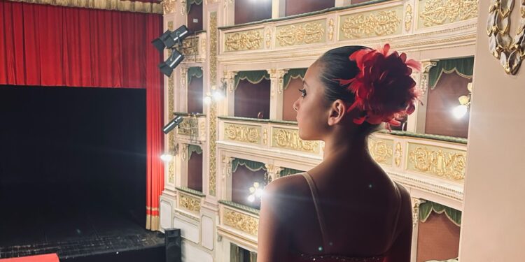 Da Mazara alla Scala di Milano. Silvia Clesi conquista il tempio della danza mondiale