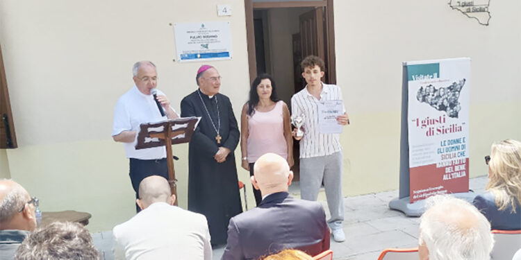 Premiati gli studenti vincitori del concorso “Terra senza mafia”