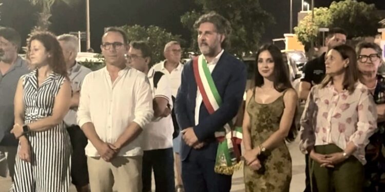È ufficialmente iniziata “l’Estate Petrosilena di Pace, di Mare e di Vino 2026!”