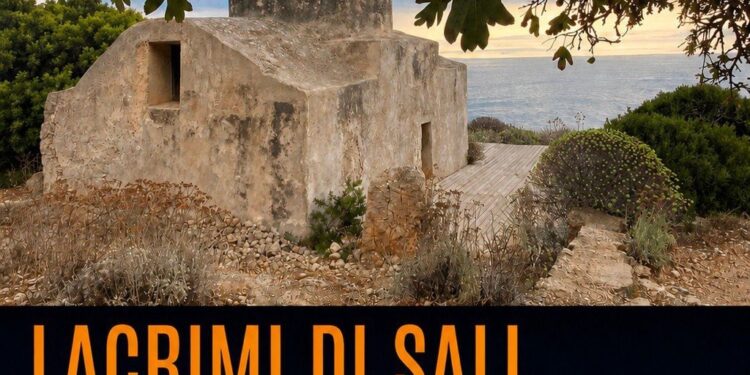 ’A Scurata chiude i battenti il 6 settembre a Marettimo. Appuntamento a Case Romane con “Lacrimi di sali – l’alba di chi torna”