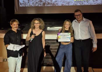 “Generazione zeta”, i ragazzi raccontano la realtà con il cortometraggio “Pouf!”