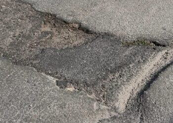Mazara, presa di posizione del Sindaco Quinci “Chi rompe le strade deve ripararle”