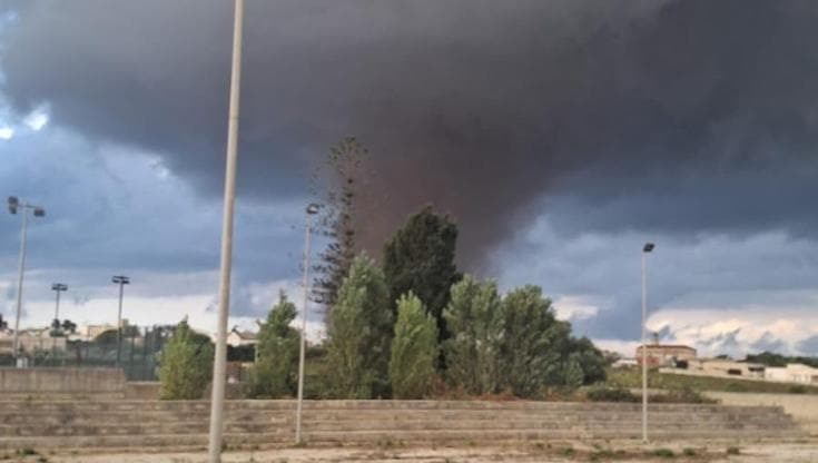 Eventi calamitosi a Marsala dai tornadi. Il Comune acquisisce le richieste di ditte e privati danneggiati dai tornadi