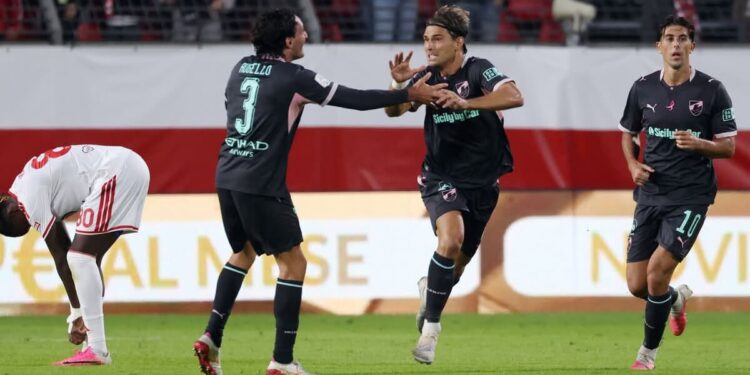 Prova di forza e cinismo: il Palermo vince il big match ed è fuga vera