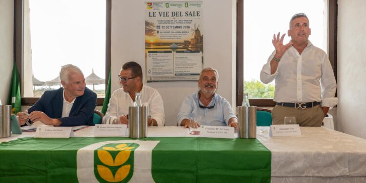 Tromba d’aria a Marsala: aziende agricole in ginocchio, danni ingenti a vigneti, oliveti e magazzini